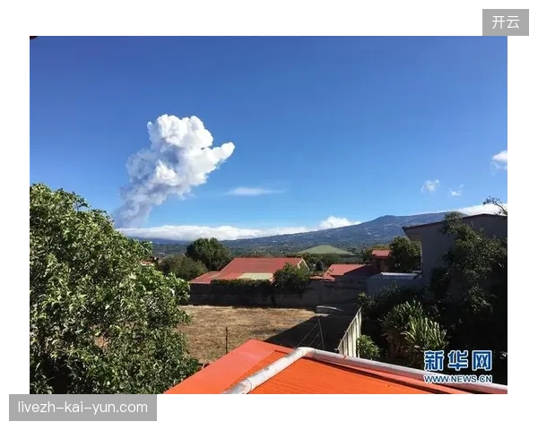戈登传射主导进攻节奏，英格兰高效反击撕裂哥斯达黎加防线